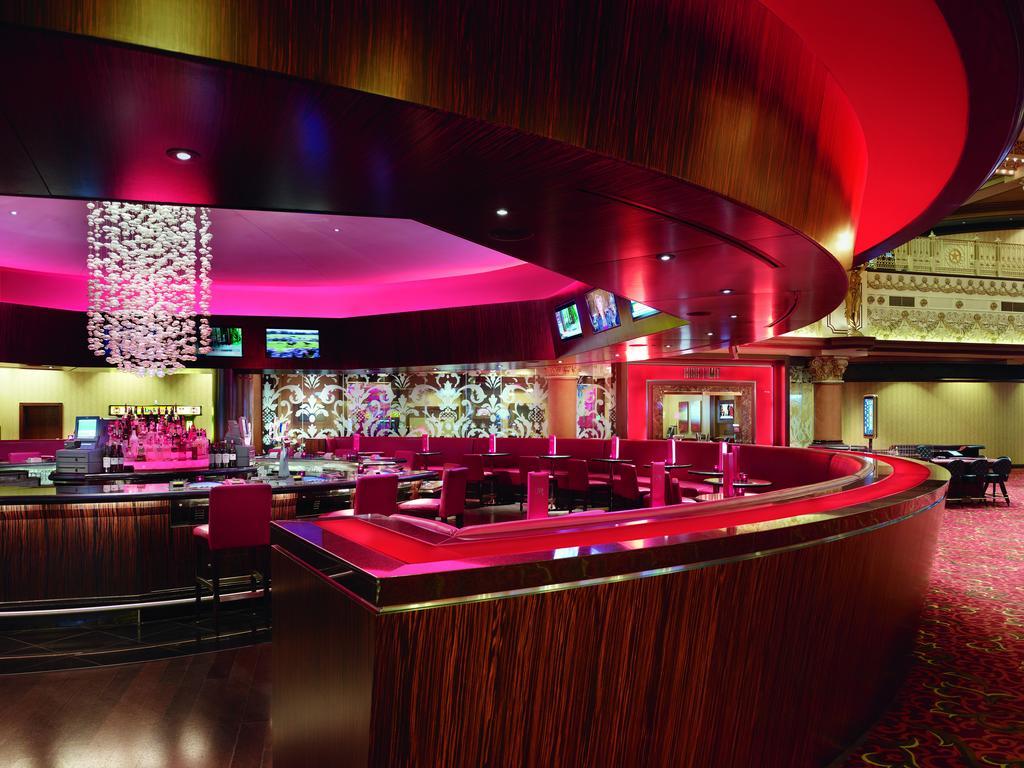 Ameristar Casino Resort And Spa Saint Charles Экстерьер фото