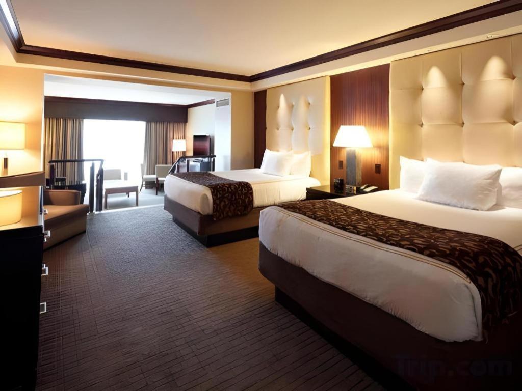 Ameristar Casino Resort And Spa Saint Charles Экстерьер фото