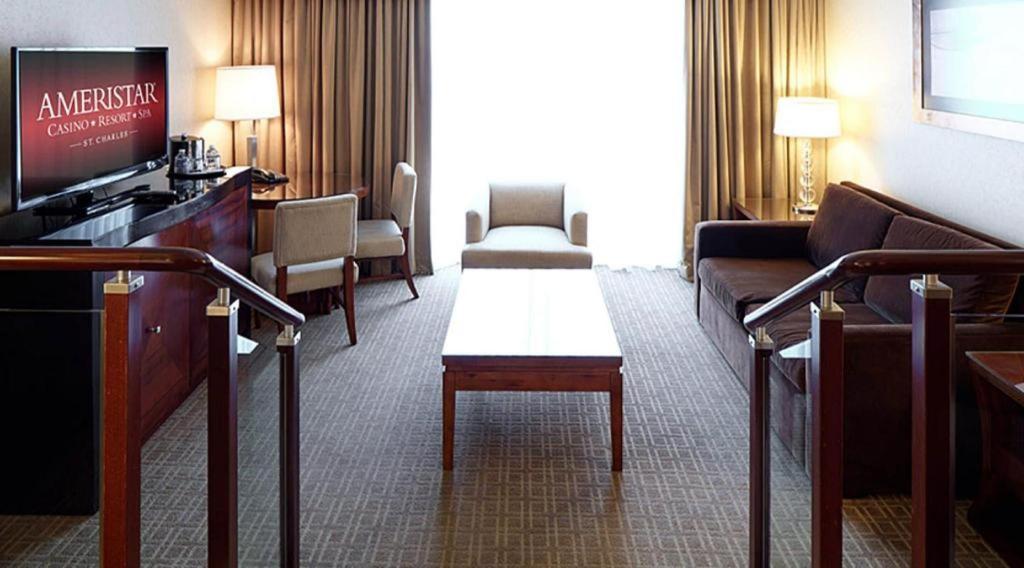 Ameristar Casino Resort And Spa Saint Charles Экстерьер фото