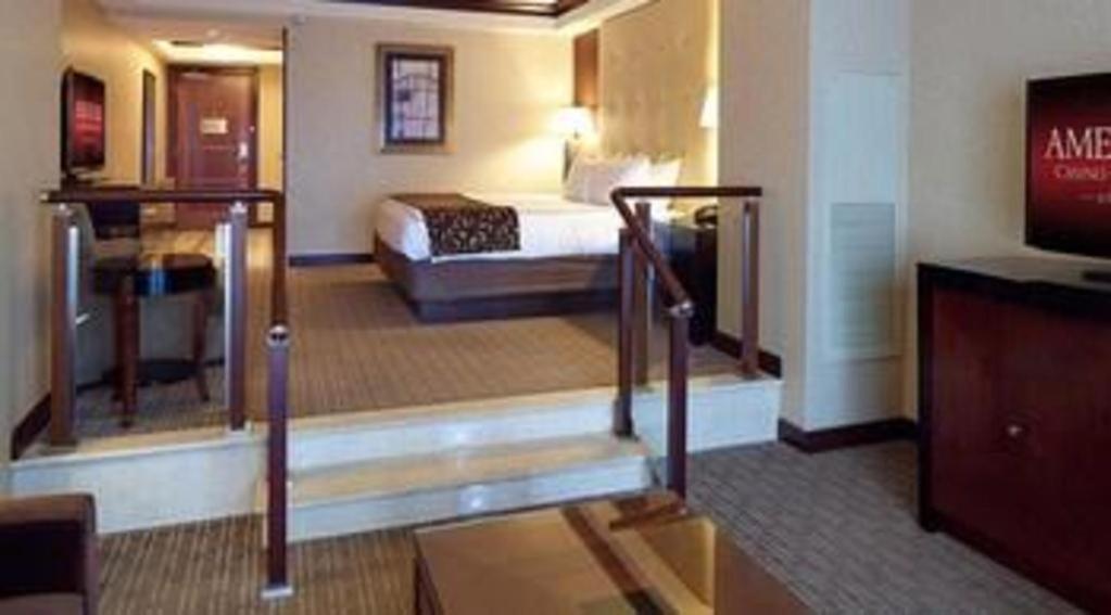 Ameristar Casino Resort And Spa Saint Charles Экстерьер фото