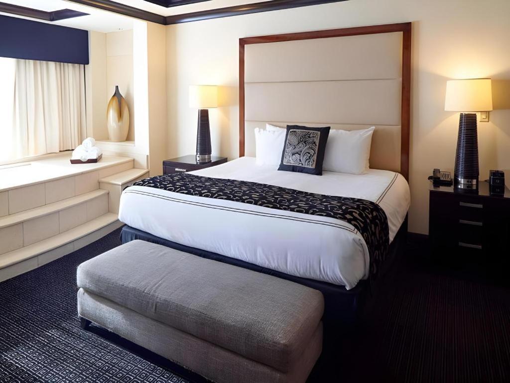 Ameristar Casino Resort And Spa Saint Charles Экстерьер фото