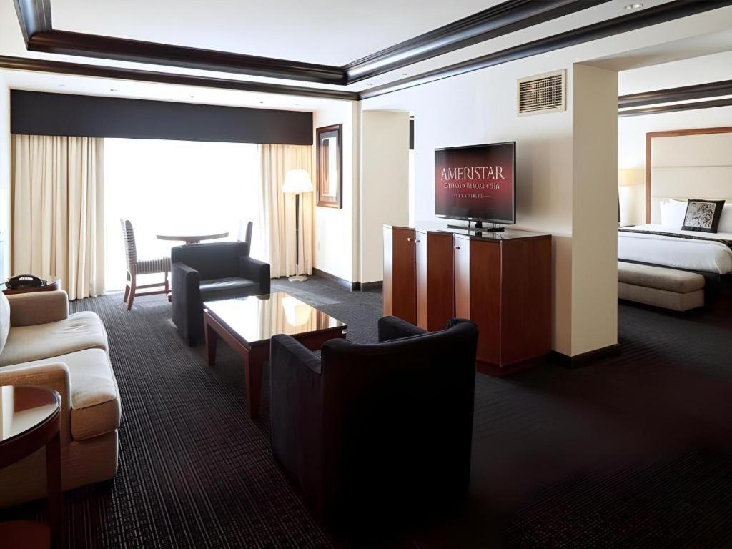 Ameristar Casino Resort And Spa Saint Charles Экстерьер фото