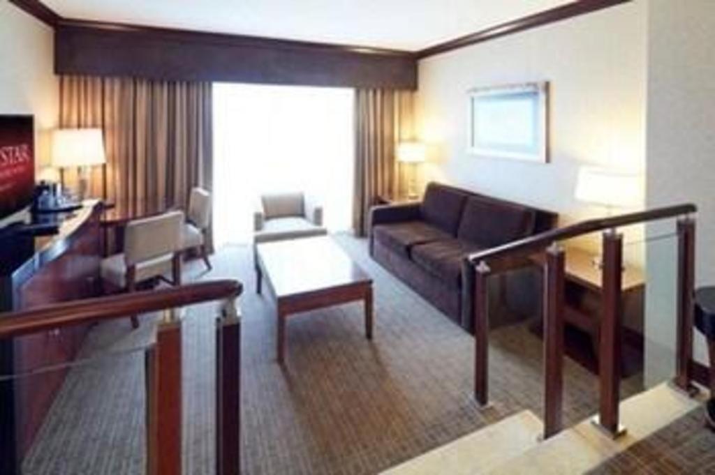 Ameristar Casino Resort And Spa Saint Charles Экстерьер фото
