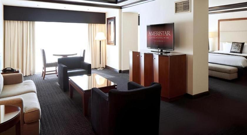 Ameristar Casino Resort And Spa Saint Charles Экстерьер фото