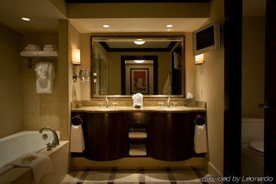 Ameristar Casino Resort And Spa Saint Charles Номер фото